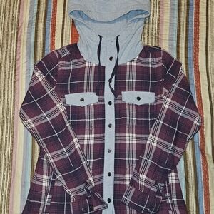 Marmot Womens Small Plaid Hooded Button-Up Shirt Jacket in Burgundy and Gray